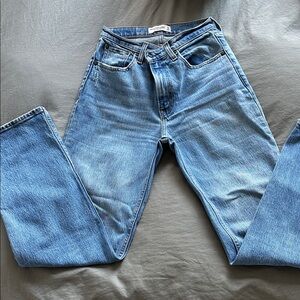 Abercrombie & Fitch Women's Ultra High Rise 90s Straight Jean - Light Blue